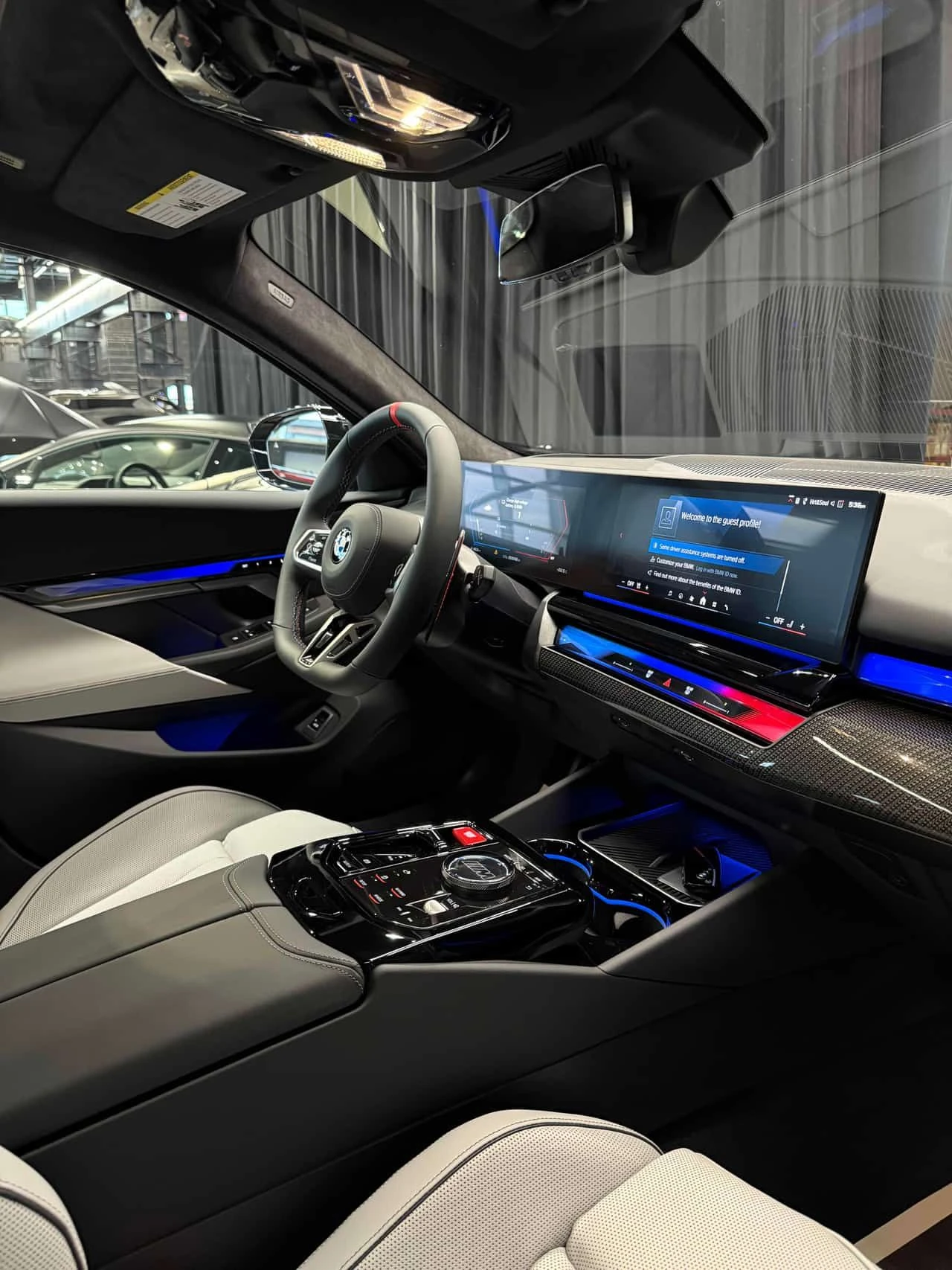 BMW M5 * Touring * CARFAX * �������� * KEYLESS | Mobile.bg � ����������� 9