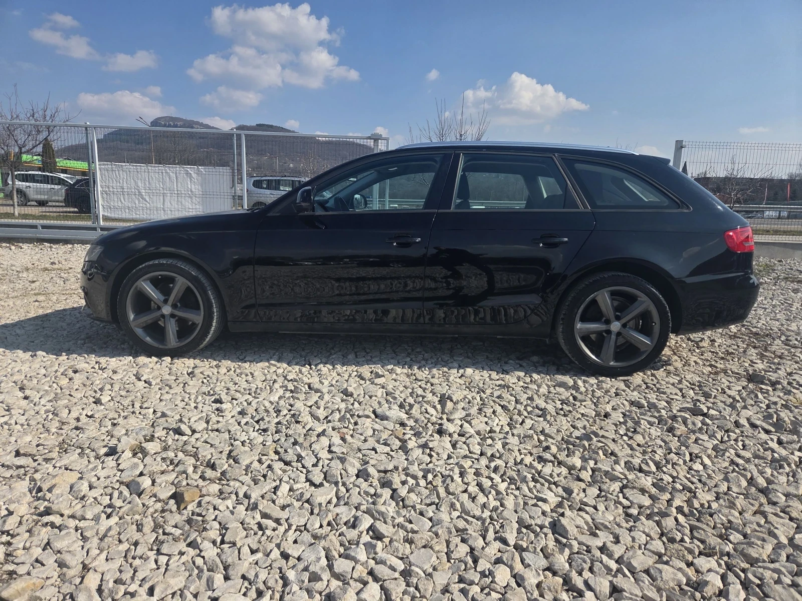 Audi A4 2.0tdi* Italy * , снимка 9 - Автомобили и джипове - 53735464