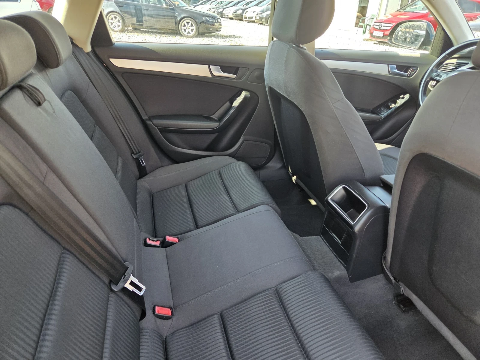 Audi A4 2.0tdi* Italy * , снимка 15 - Автомобили и джипове - 53735464