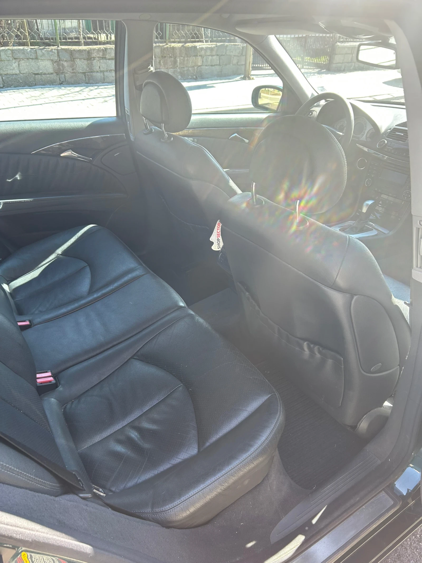 Mercedes-Benz E 320, снимка 7 - Автомобили и джипове - 54009135