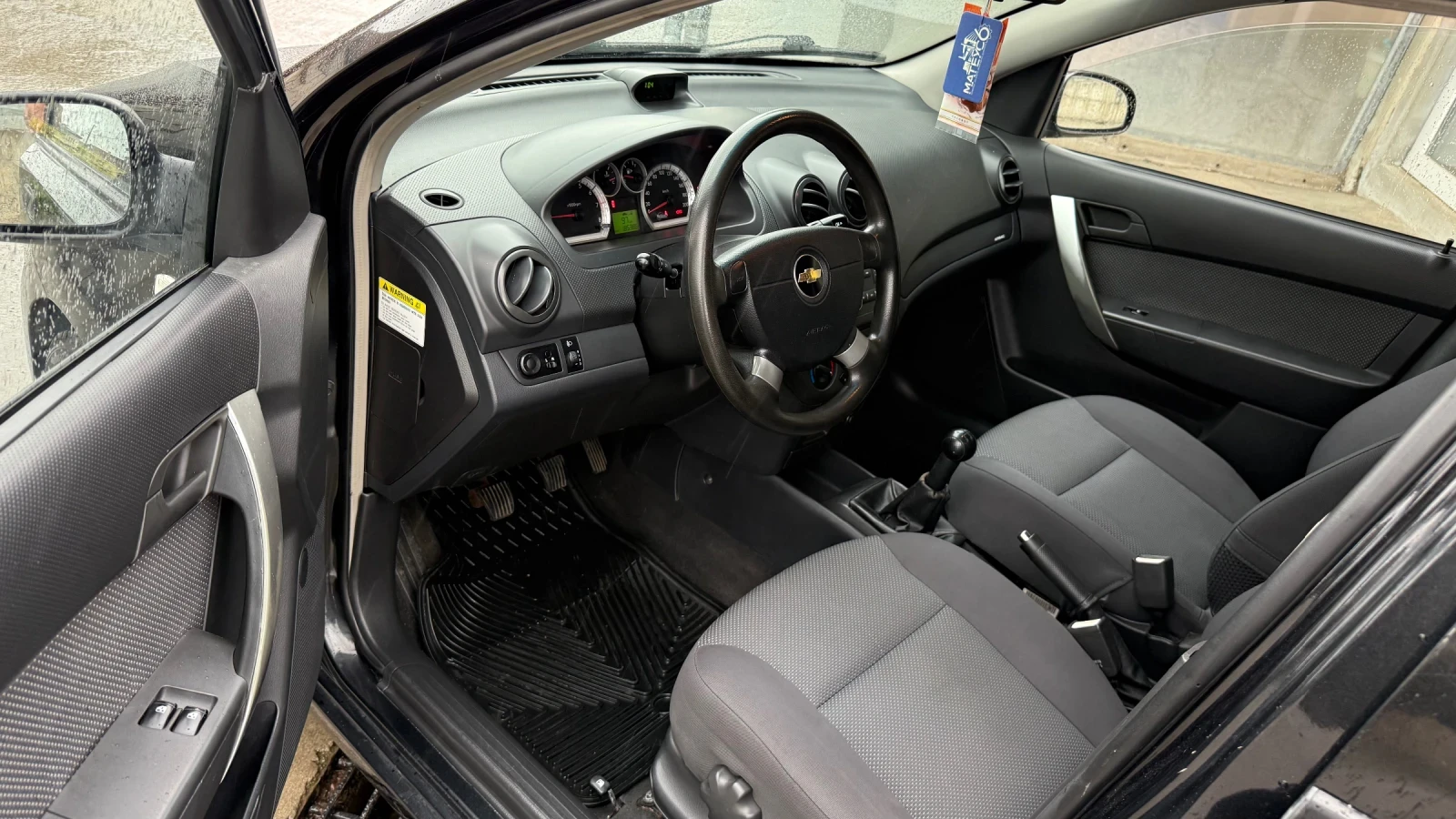 Chevrolet Aveo 1.2 бензин, снимка 8 - Автомобили и джипове - 54019217