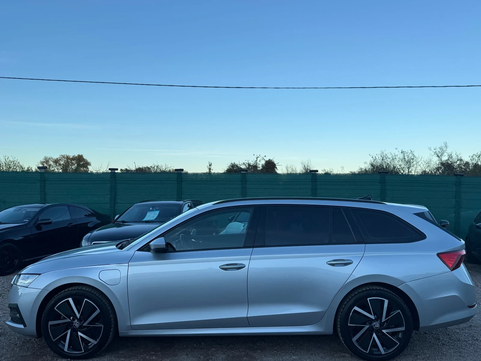 Skoda Octavia 1.4iV PHEV, снимка 6 - Автомобили и джипове - 54109391