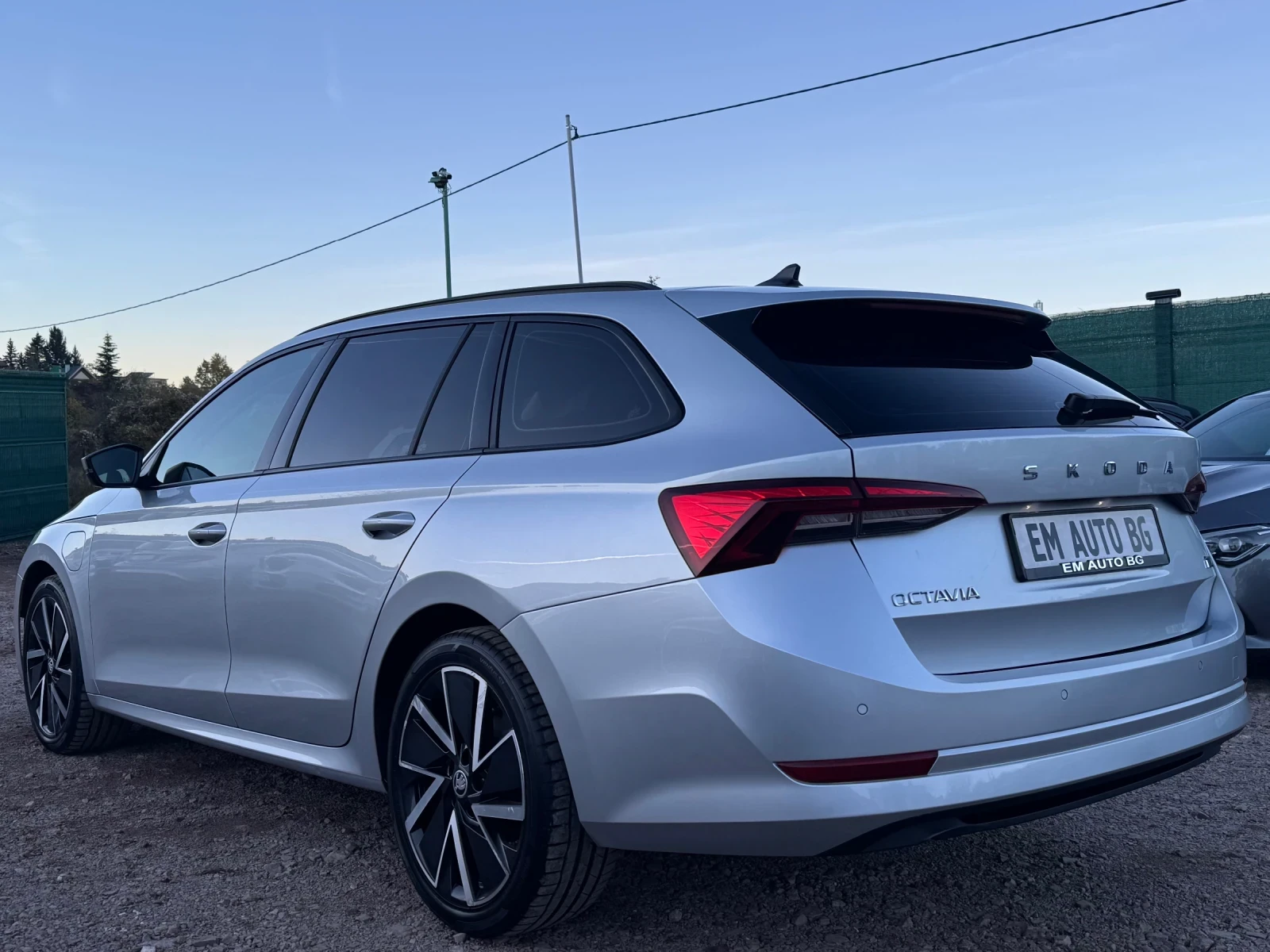 Skoda Octavia 1.4iV PHEV, снимка 5 - Автомобили и джипове - 54109391