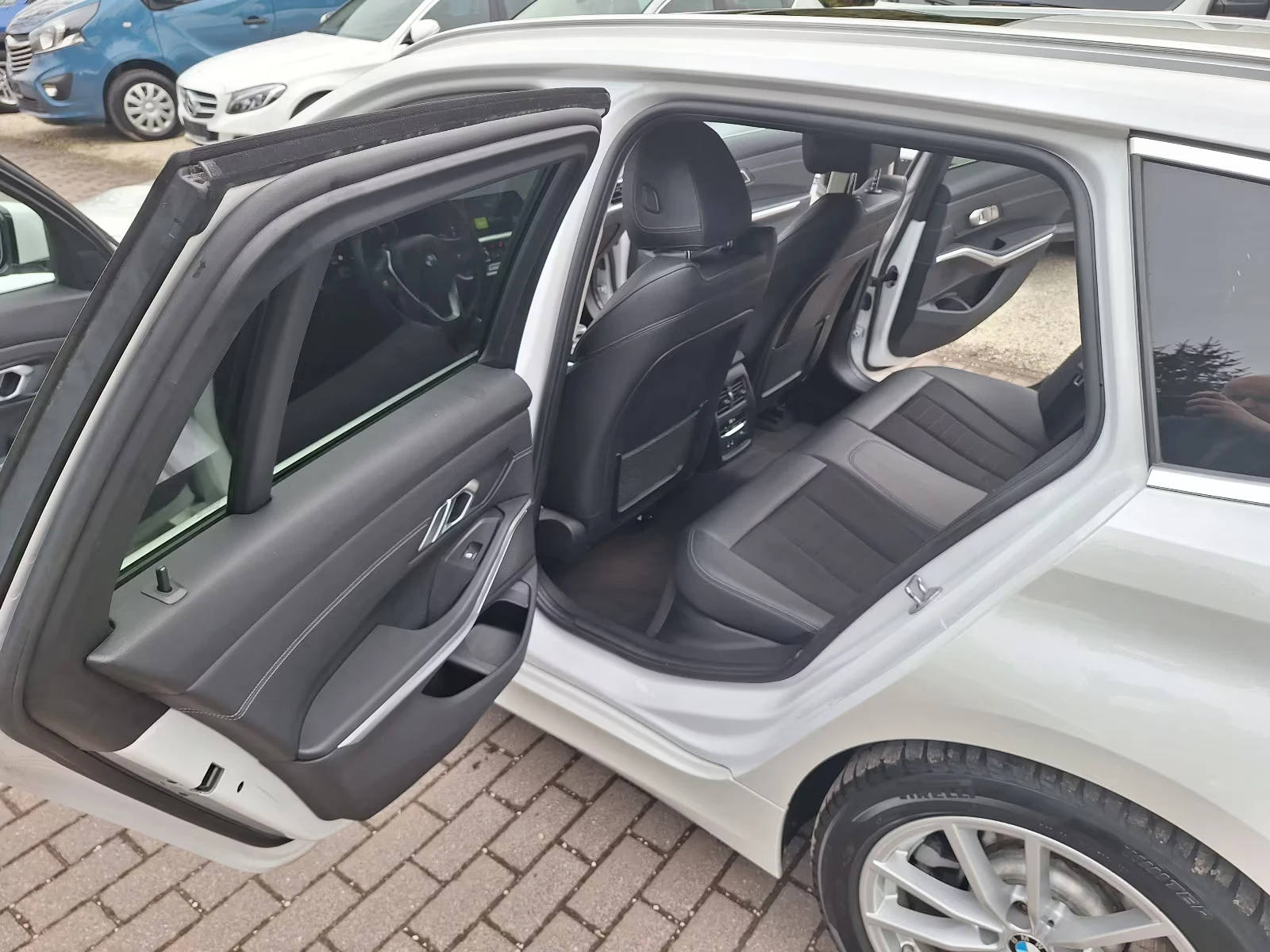 BMW 330 330i, снимка 7 - Автомобили и джипове - 54315385