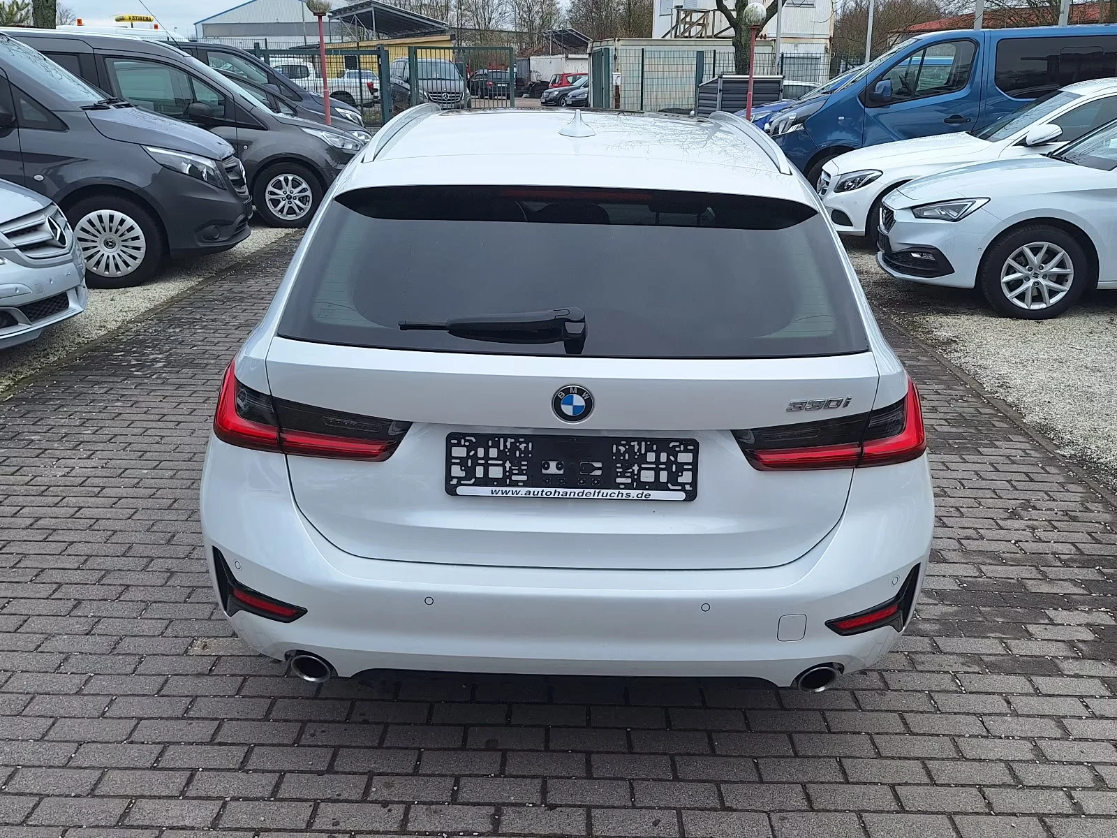 BMW 330 330i, снимка 5 - Автомобили и джипове - 54315385