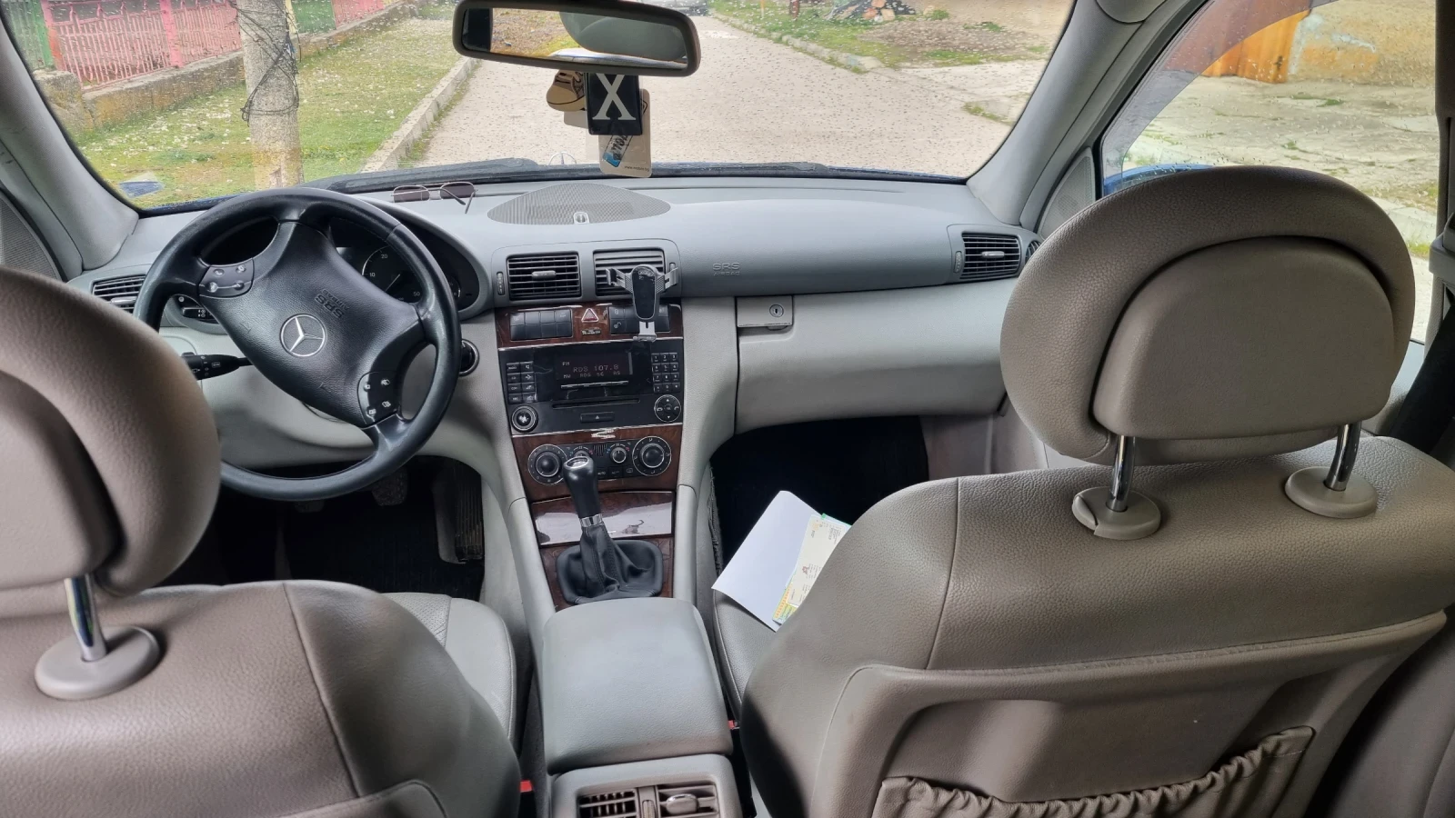 Mercedes-Benz C 200 2.2CDI, снимка 7 - Автомобили и джипове - 54399769