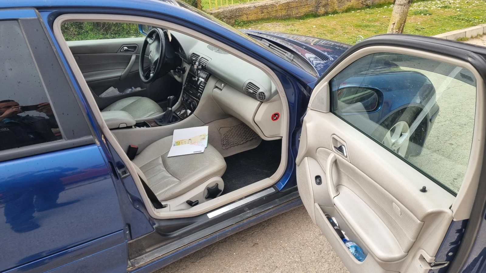 Mercedes-Benz C 200 2.2CDI, снимка 3 - Автомобили и джипове - 54399769