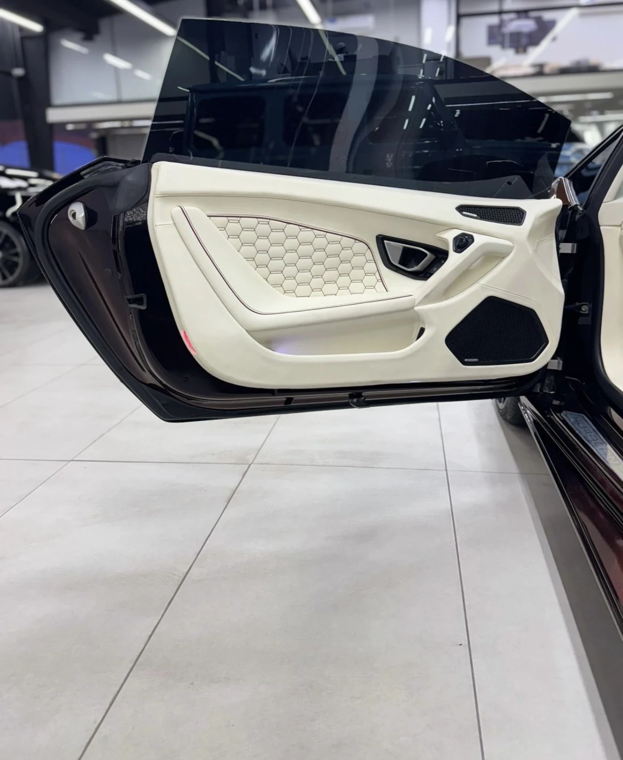 Lamborghini Huracan EVO , снимка 10 - Автомобили и джипове - 54458186