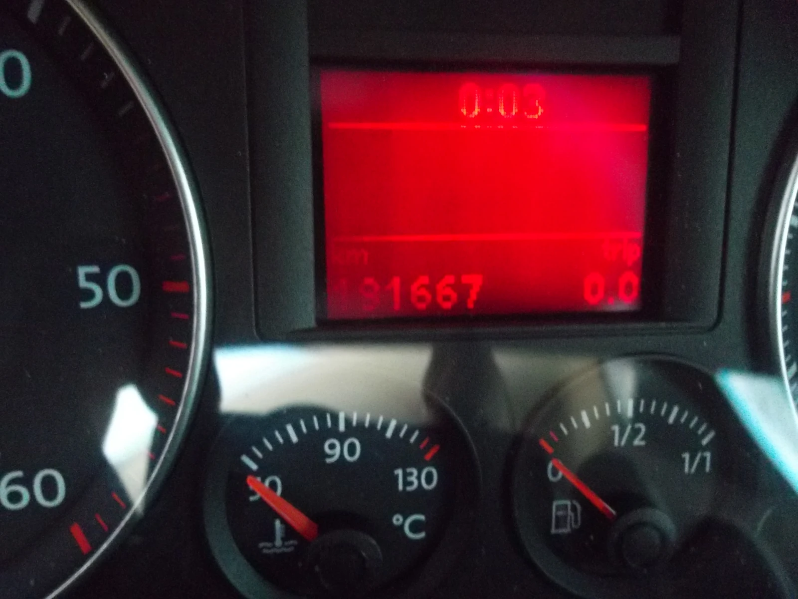VW Golf 1.9TDI -6sk, снимка 8 - Автомобили и джипове - 54721458