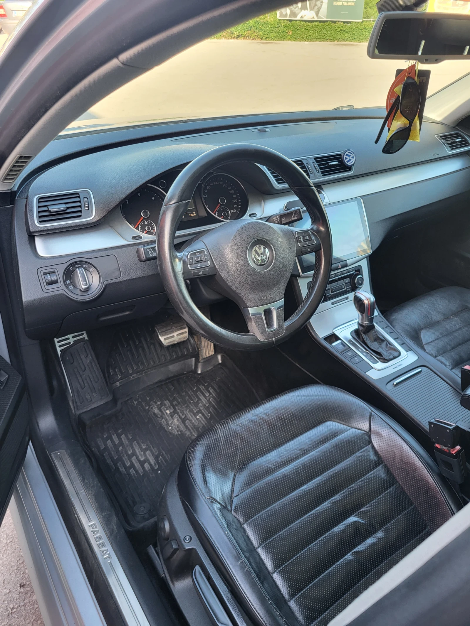 VW Passat, снимка 6 - Автомобили и джипове - 55443508