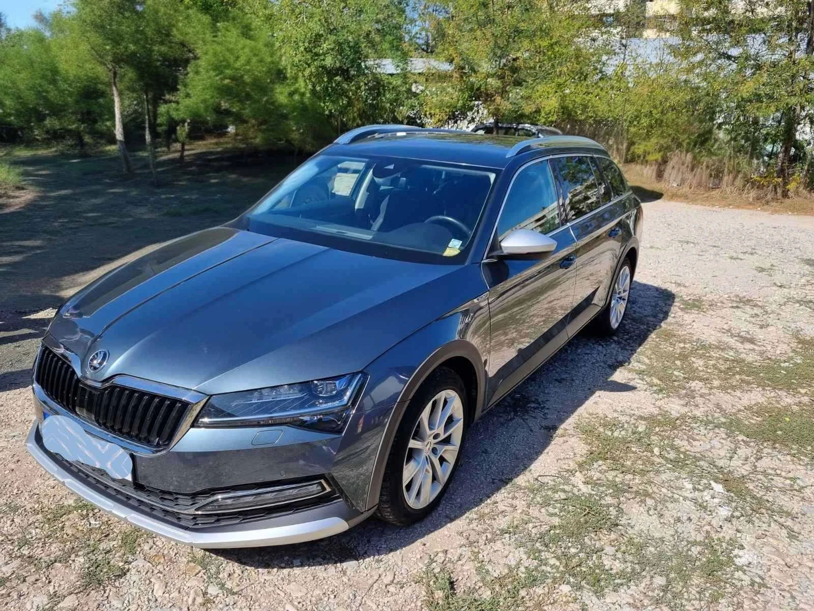 Skoda Superb Scout, снимка 4 - Автомобили и джипове - 56184780