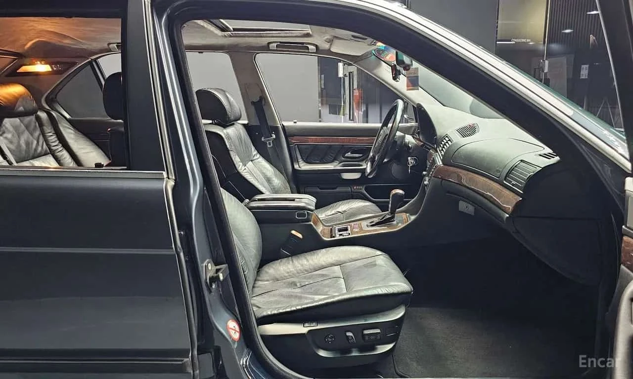 BMW 740 * 740iL * ЦЕНА ДО БГ, снимка 11 - Автомобили и джипове - 56532916