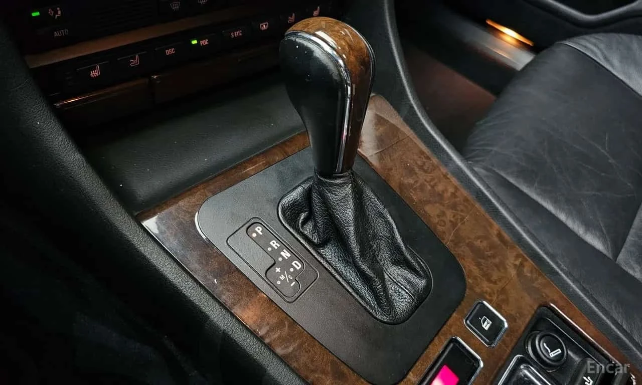 BMW 740 * 740iL * ЦЕНА ДО БГ, снимка 9 - Автомобили и джипове - 56532916