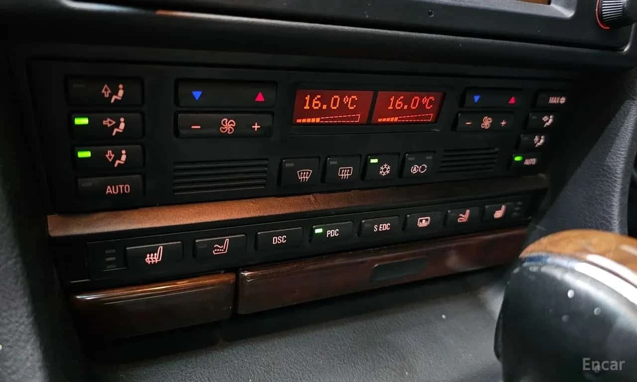 BMW 740 * 740iL * ЦЕНА ДО БГ, снимка 16 - Автомобили и джипове - 56532916