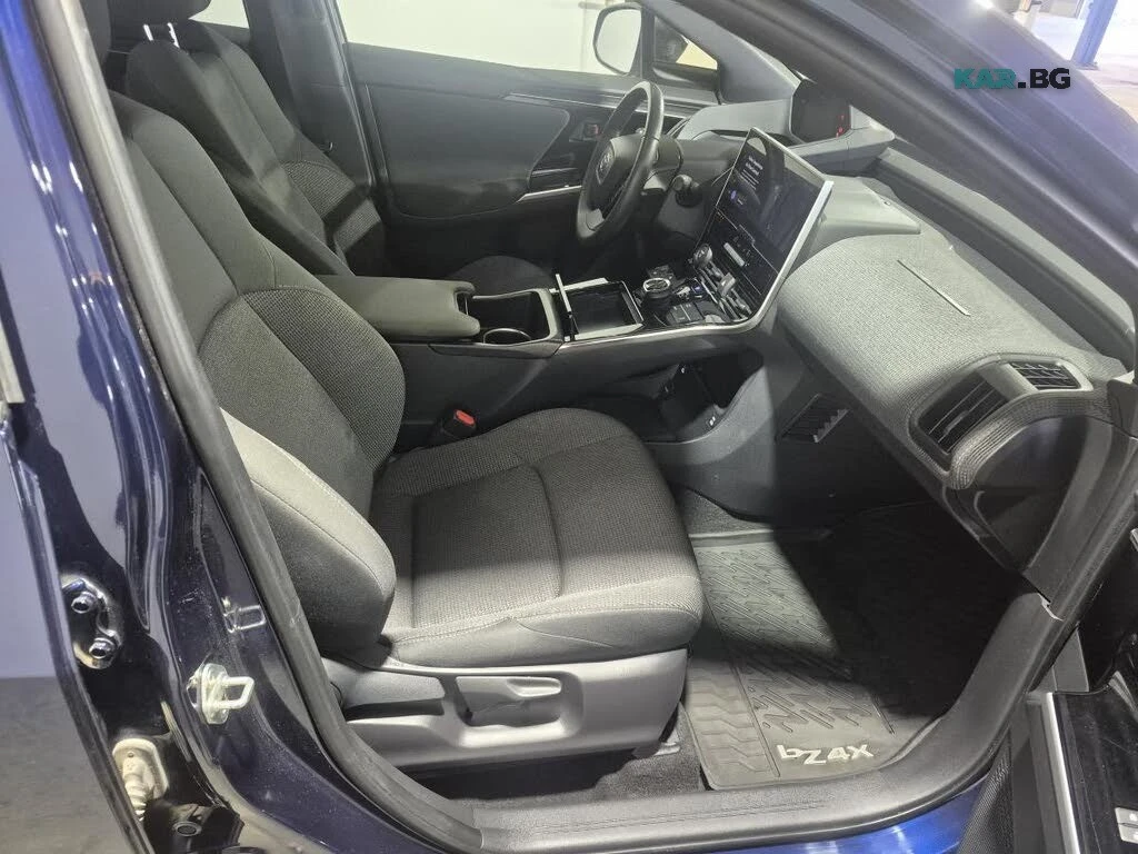 Toyota bZ4X LE FWD* DISTRONIC* �������* ������* ������ ����*  | Mobile.bg � ����������� 7
