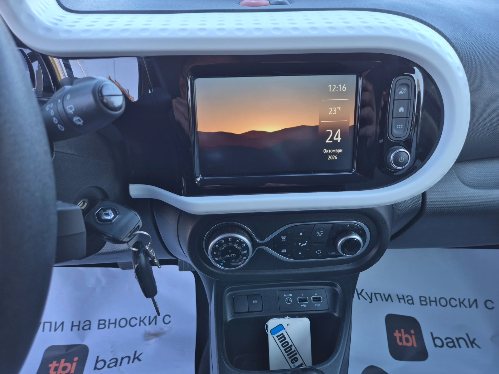 Renault Twingo 22kWh, 48764km, снимка 15 - Автомобили и джипове - 56635742