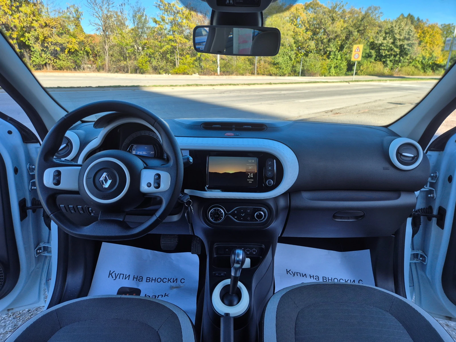 Renault Twingo 22kWh, 48764km, снимка 13 - Автомобили и джипове - 56635742