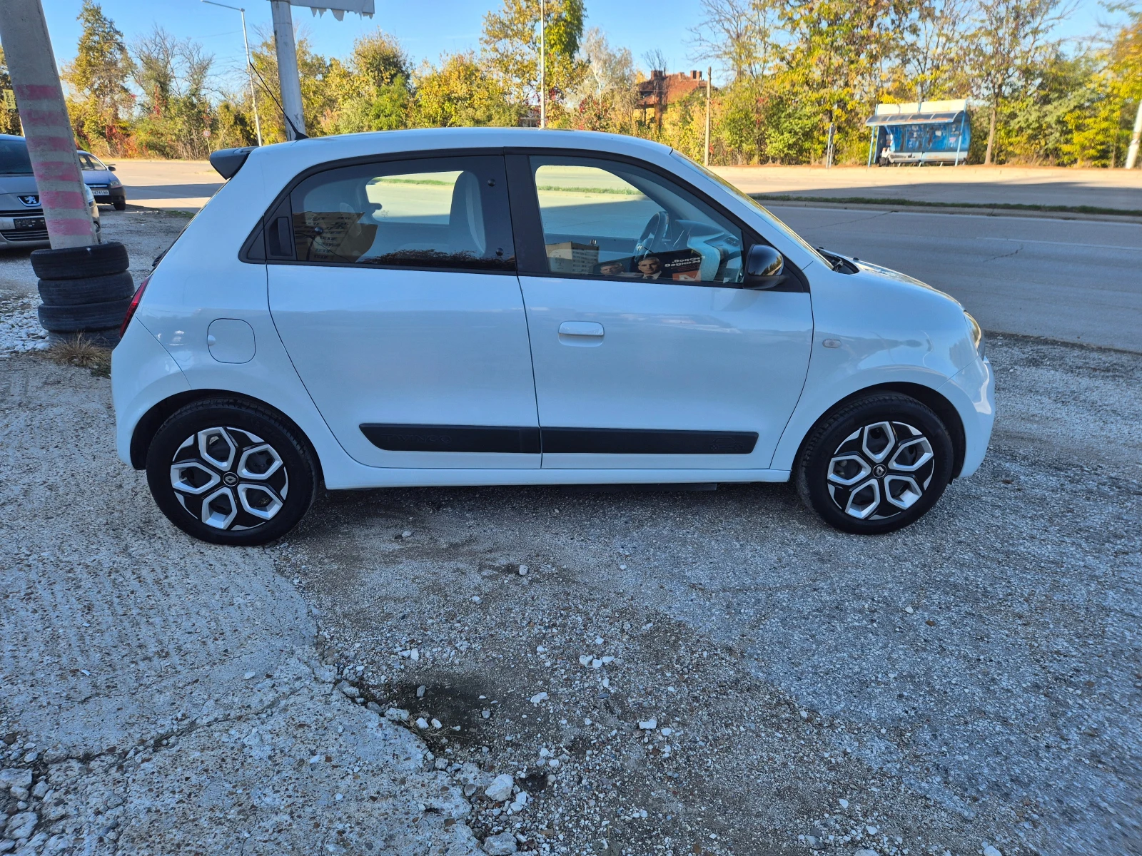 Renault Twingo 22kWh, 48764km, снимка 8 - Автомобили и джипове - 56635742