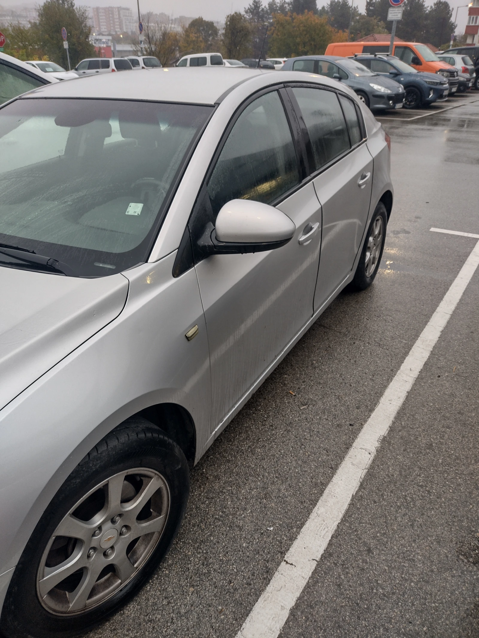 Chevrolet Cruze, снимка 3 - Автомобили и джипове - 56704569