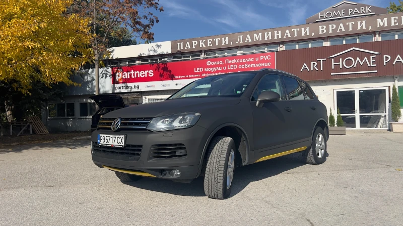 VW Touareg, снимка 3 - Автомобили и джипове - 49472389