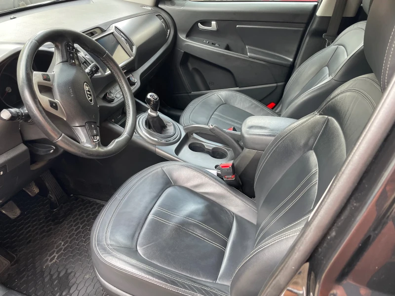 Kia Sportage 1.7, снимка 11 - Автомобили и джипове - 52844164