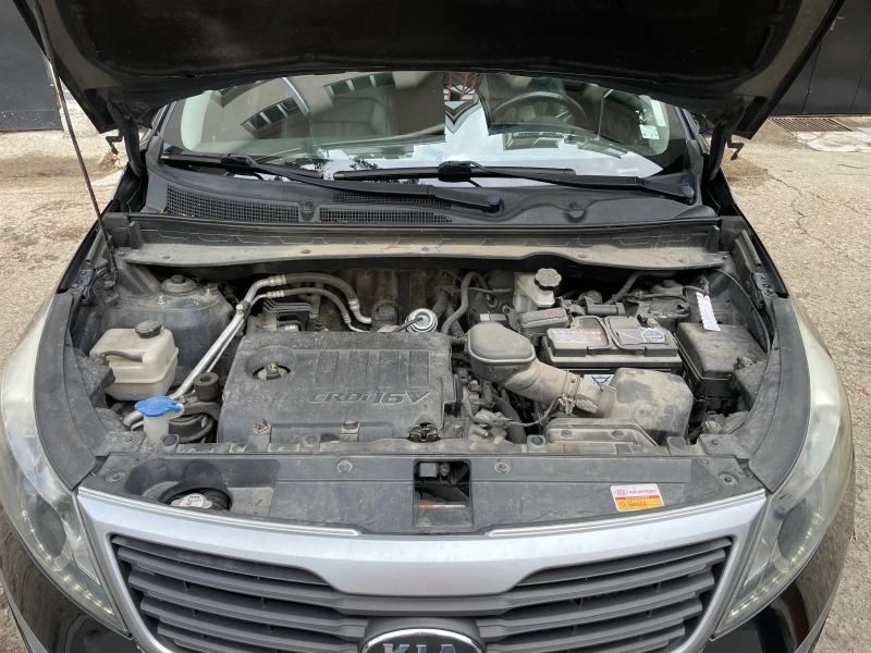 Kia Sportage 1.7, снимка 15 - Автомобили и джипове - 52844164