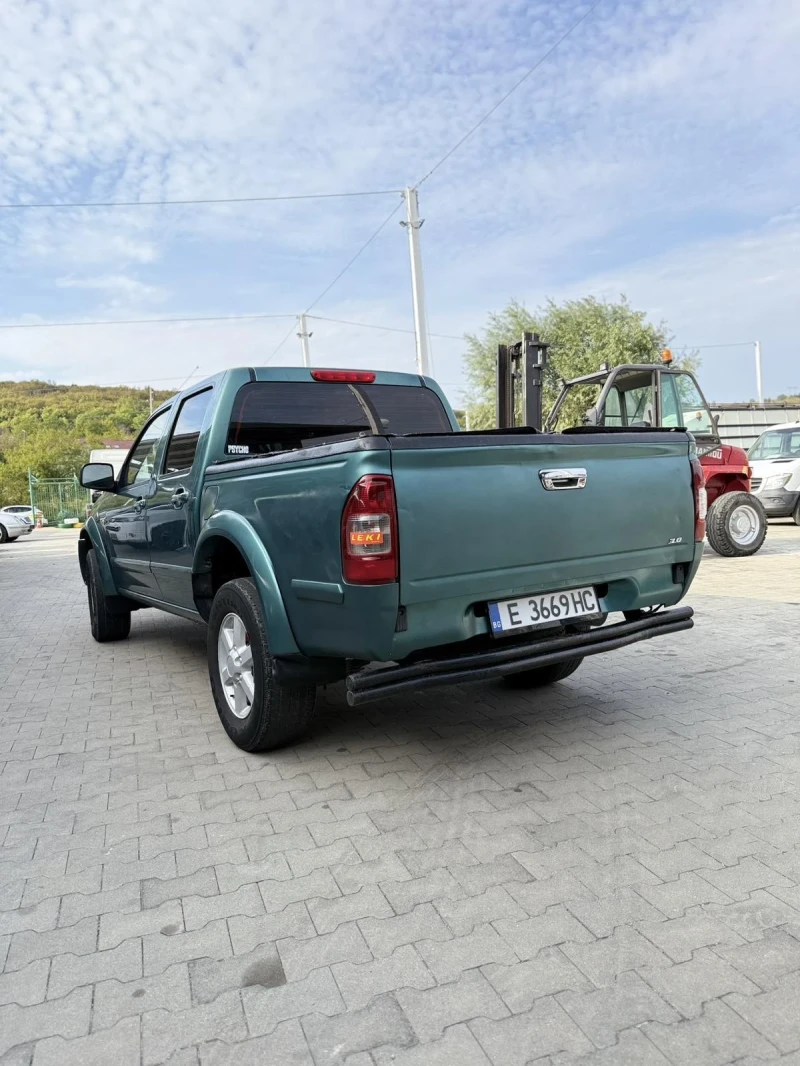 Isuzu D-max, снимка 4 - Автомобили и джипове - 51837909
