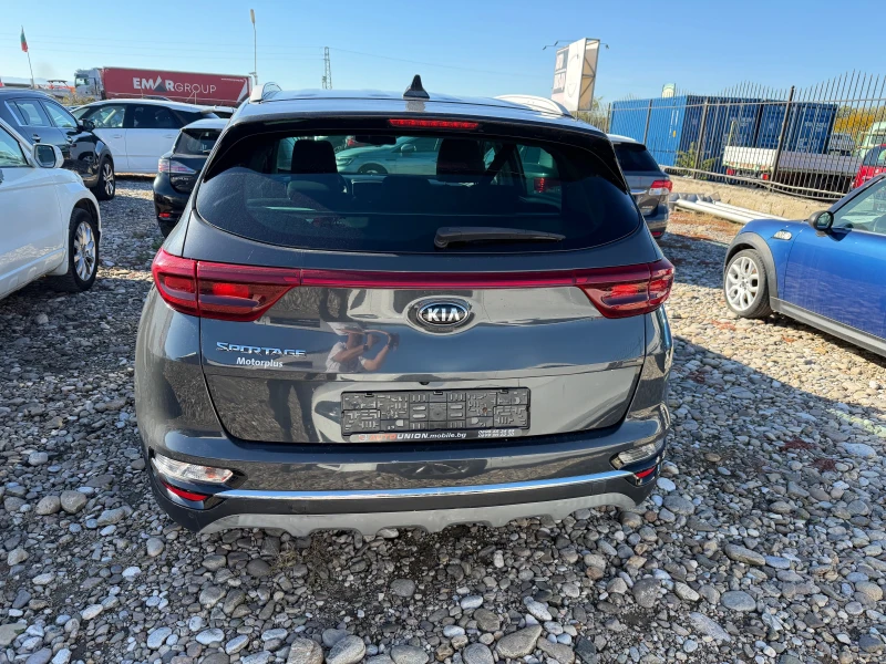 Kia Sportage 1.6 CRDI, снимка 6 - Автомобили и джипове - 52226276