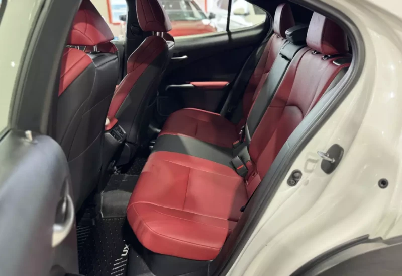 Lexus NX 250H* Автокредит* , снимка 6 - Автомобили и джипове - 52749596