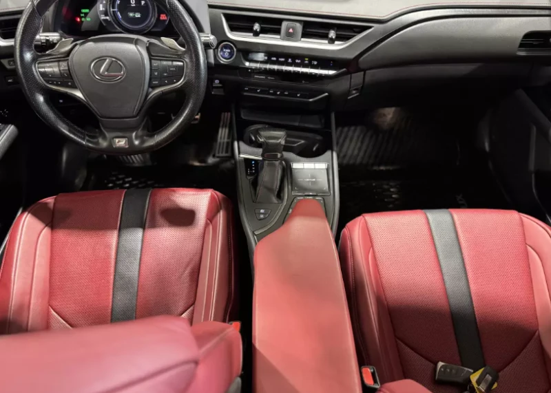 Lexus NX 250H* Автокредит* , снимка 13 - Автомобили и джипове - 52749596