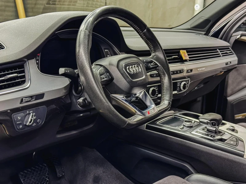 Audi Q7, снимка 10 - Автомобили и джипове - 52666438
