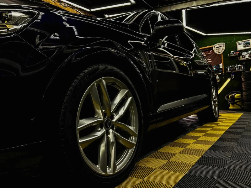 Audi Q7, снимка 13 - Автомобили и джипове - 52666438