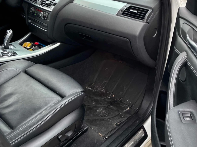 BMW X3 xDrive28i  CARFAX, снимка 13 - Автомобили и джипове - 53326238