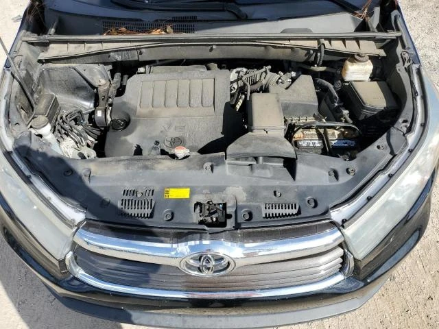 Toyota Highlander LE AWD ФИКСИРАНА ЦЕНА!, снимка 13 - Автомобили и джипове - 48571388