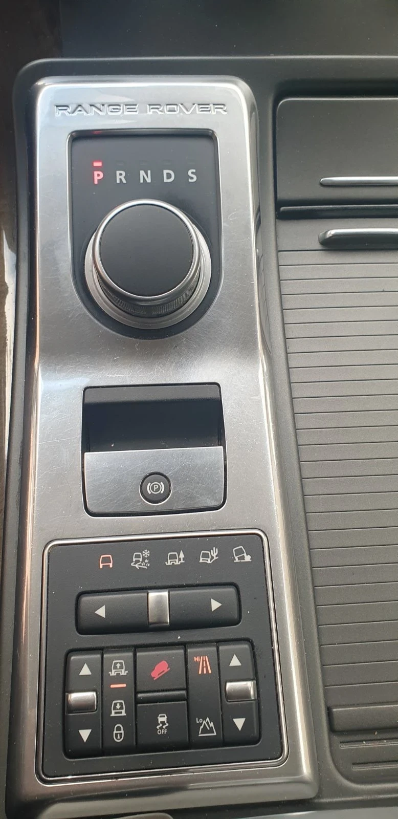 Land Rover Range Rover Sport  - изображение 9