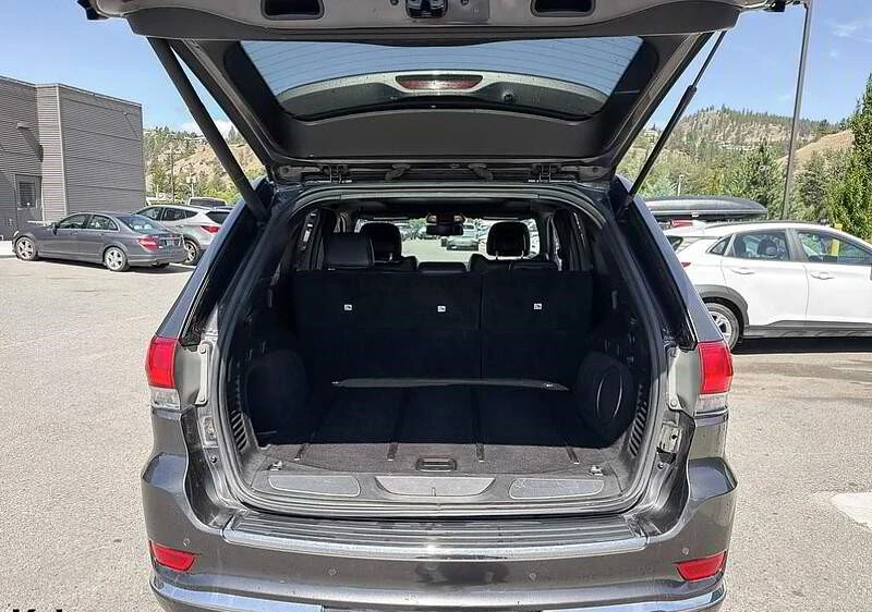 Jeep Grand cherokee 5, 7 Summit, снимка 13 - Автомобили и джипове - 55407251