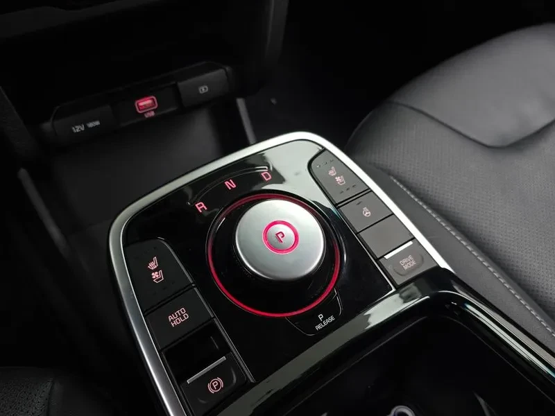 Kia Niro ���� 30% ����� | Mobile.bg � ����������� 9