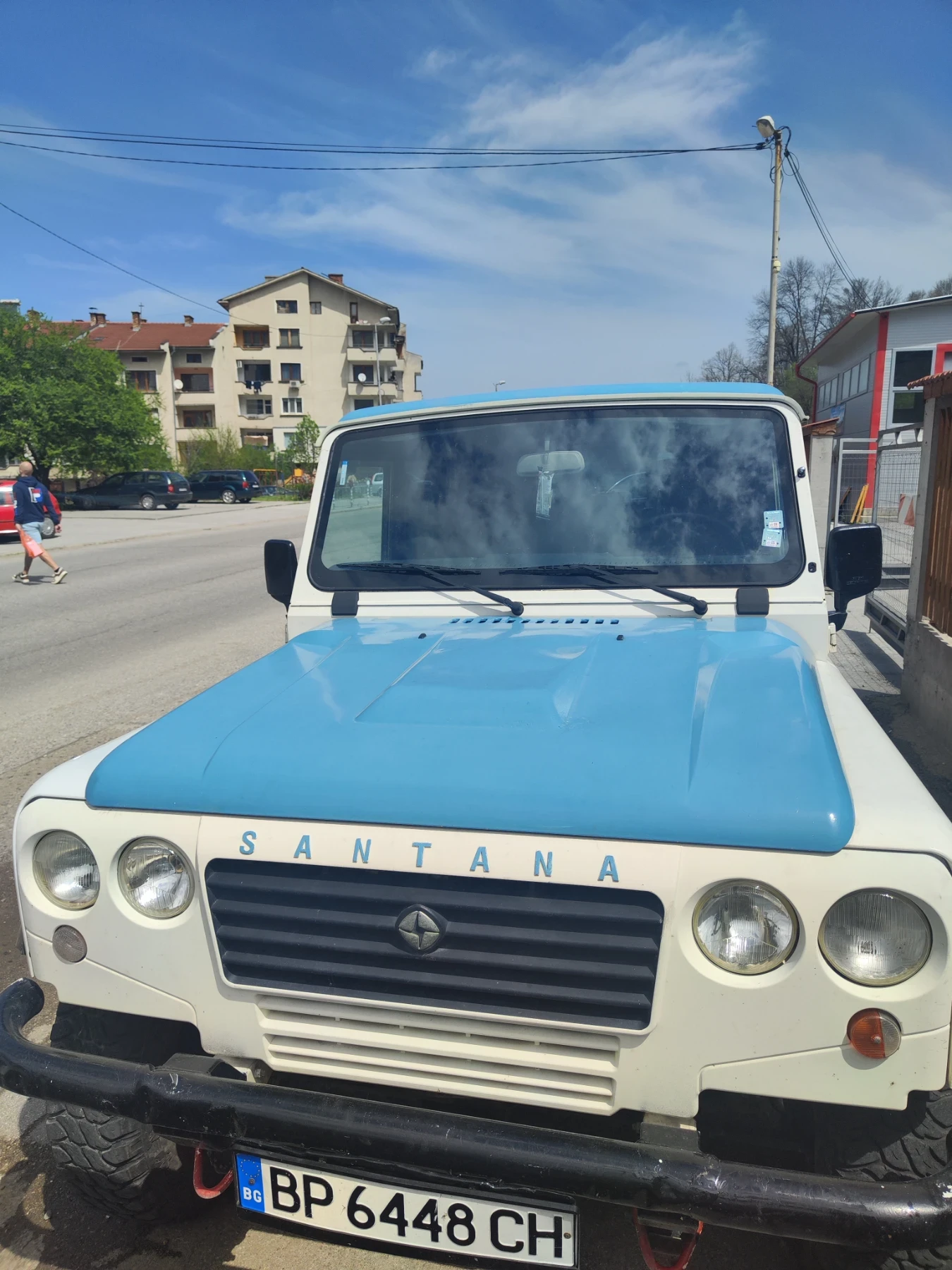 Land Rover Defender 2.8 - изображение 2