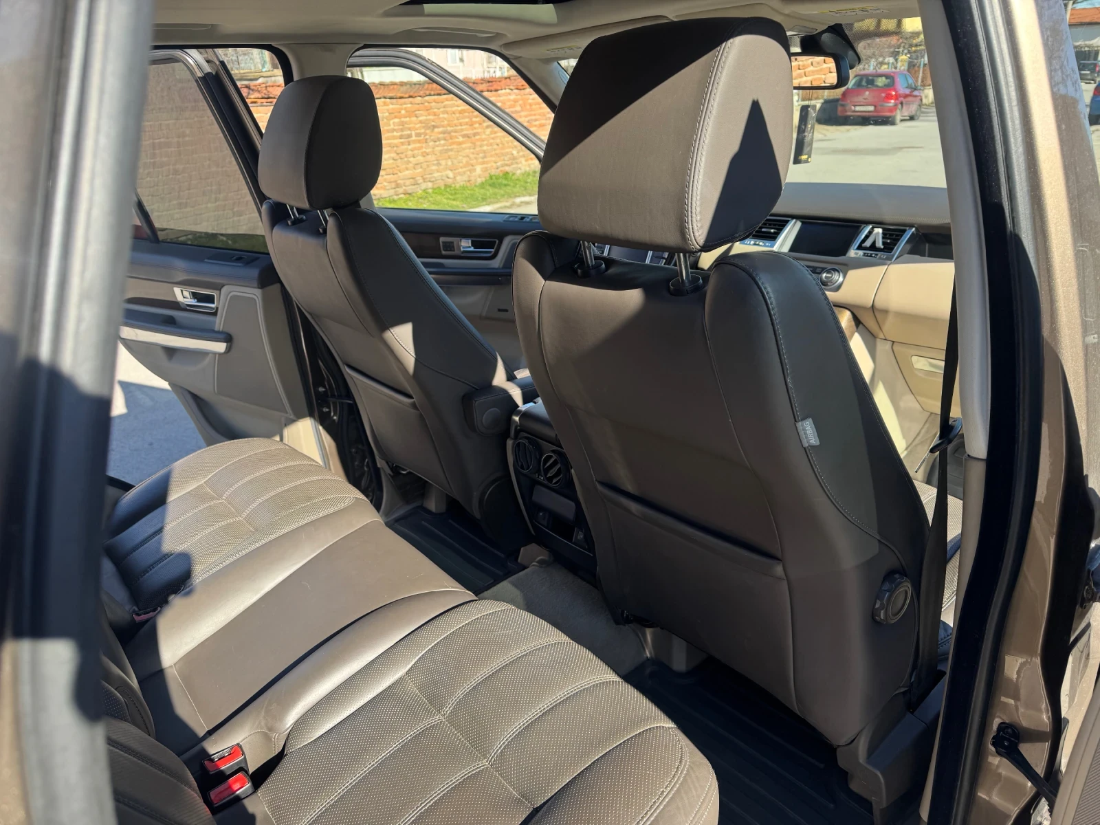 Land Rover Range Rover Sport, снимка 9 - Автомобили и джипове - 53726322