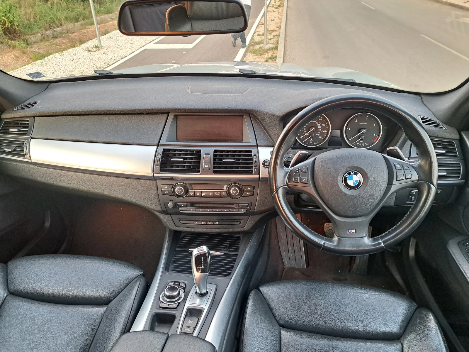 BMW X5 E70 facelift xDrive - изображение 8