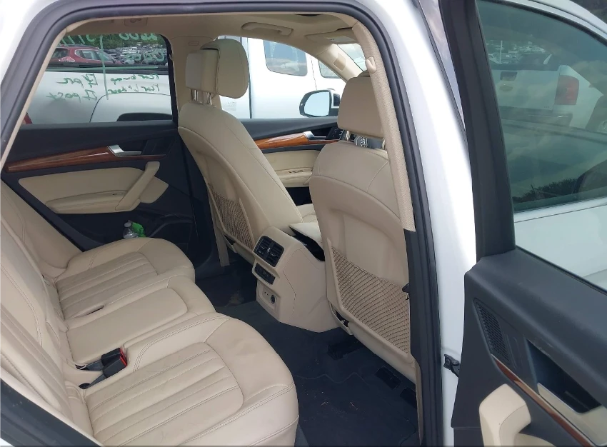 Audi Q5 PREMIUM PLUS 45 TFSI S LINE QUATTRO - изображение 9
