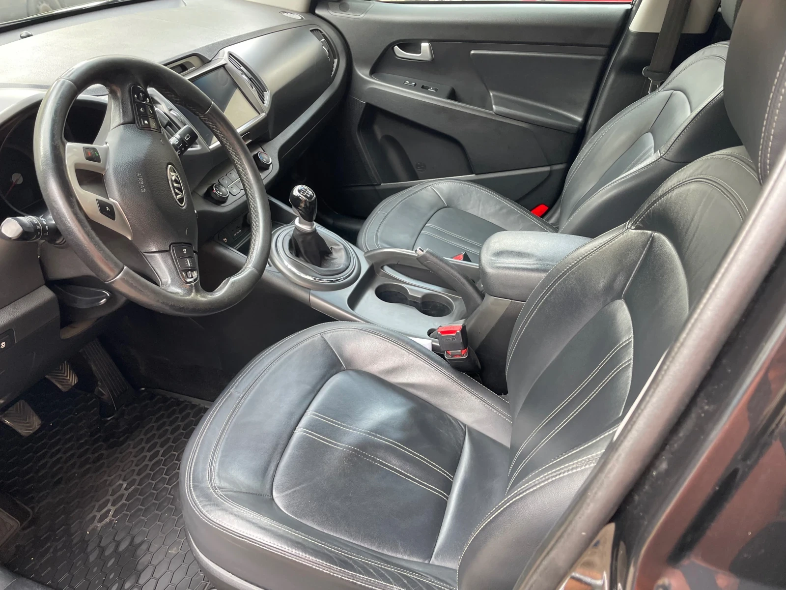 Kia Sportage 1.7 | Mobile.bg — изображение 11