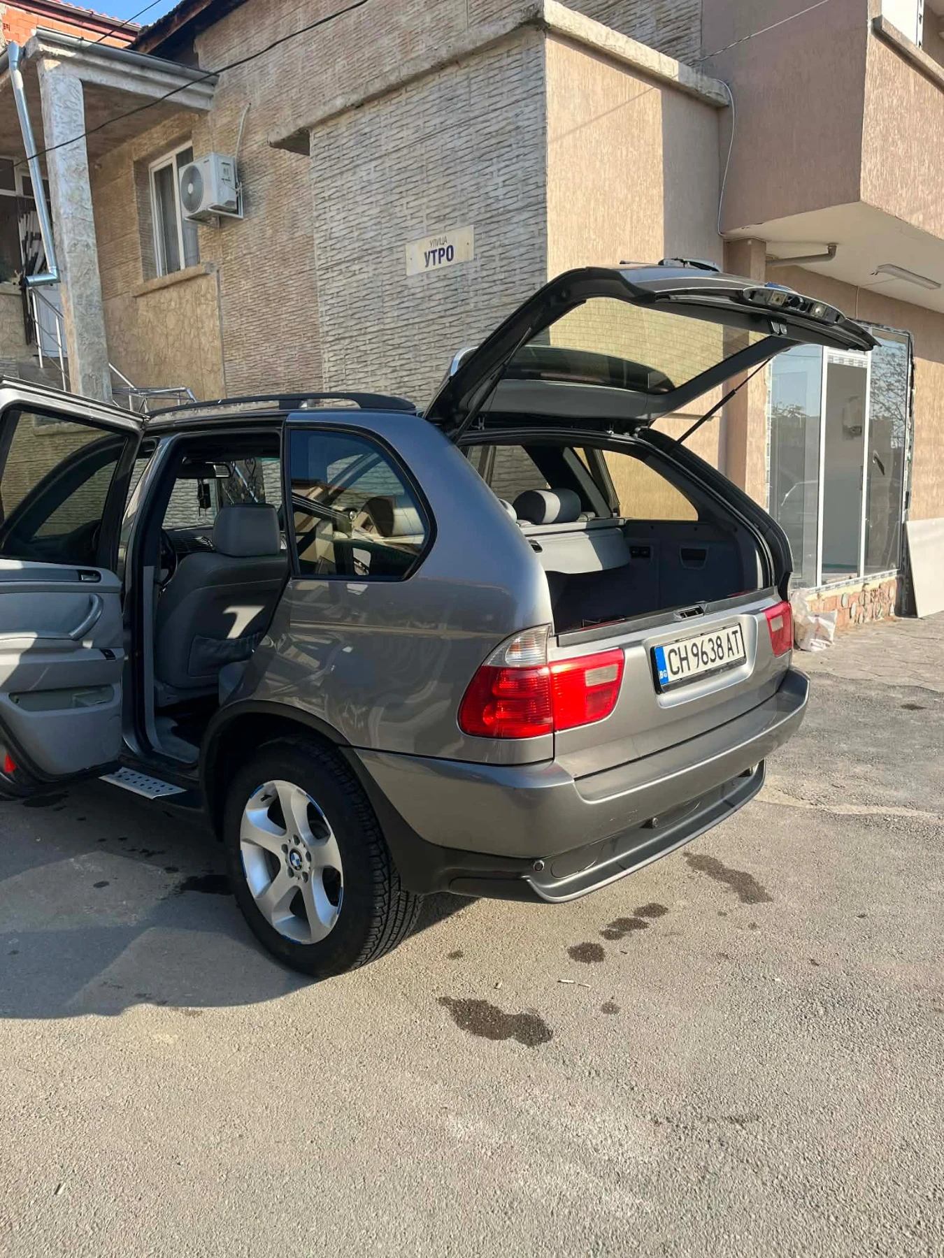 BMW X5  - изображение 9