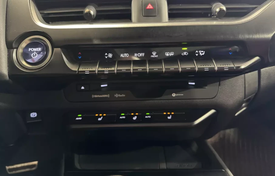 Lexus NX 250H* Автокредит*  - изображение 9