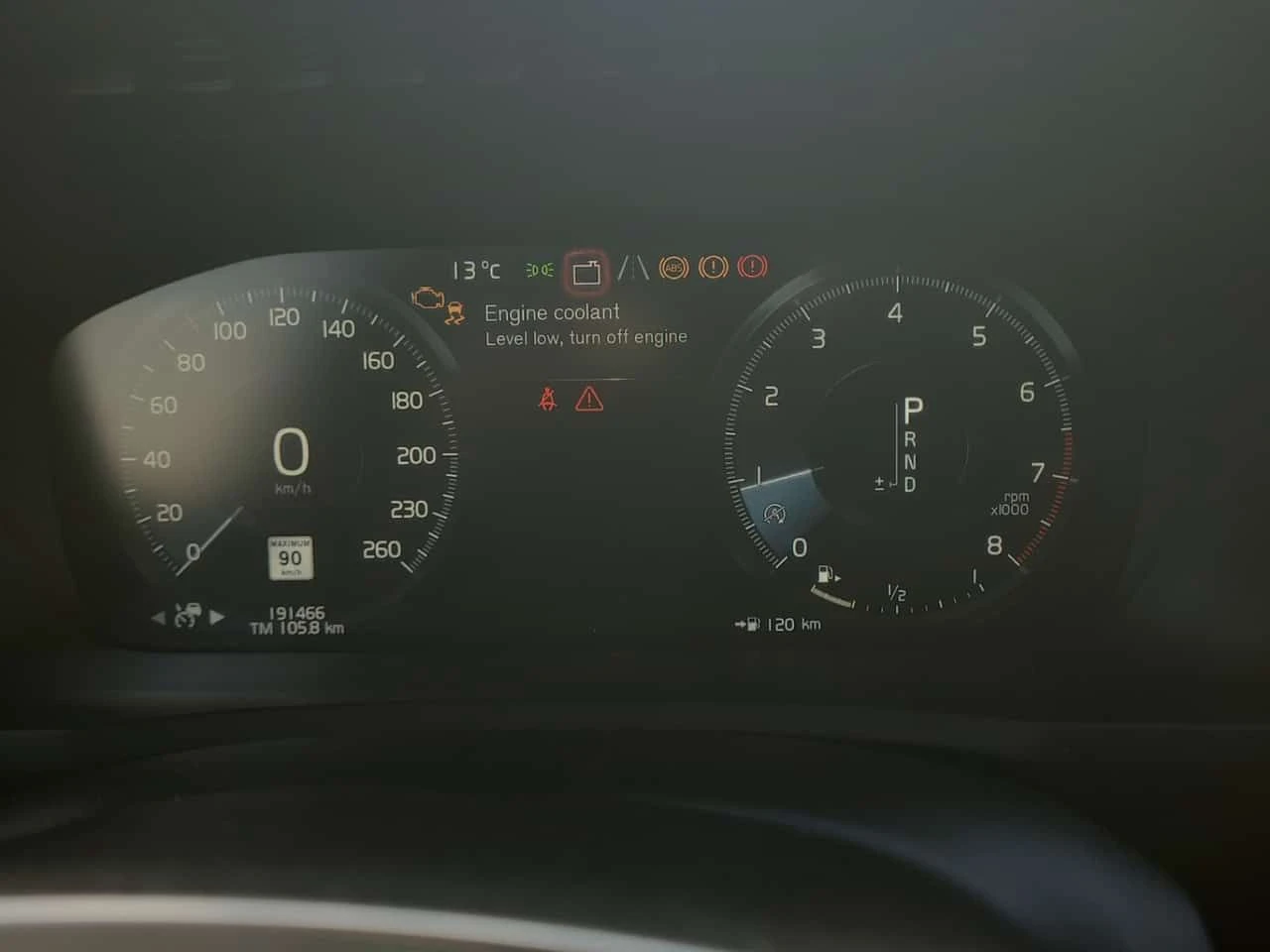 Volvo Xc90  T6 MOMENTUM * ПАНОРАМА* ПАМЕТ* ПОДГРЕВИ* CARFAX * - изображение 9