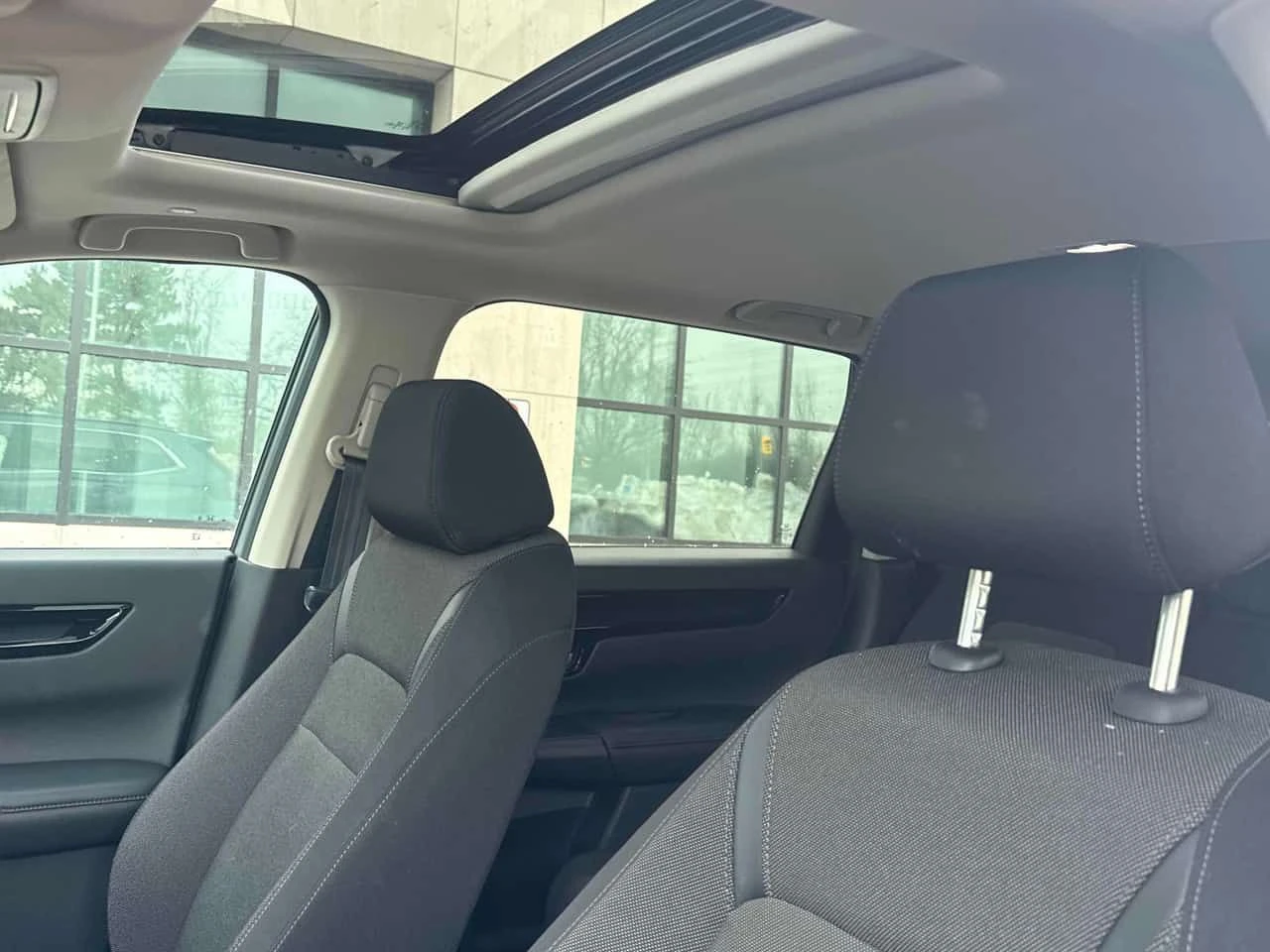 Honda Cr-v * AWD * 2 КЛЮЧА* ПОДГРЕВ* PANO*  - изображение 10