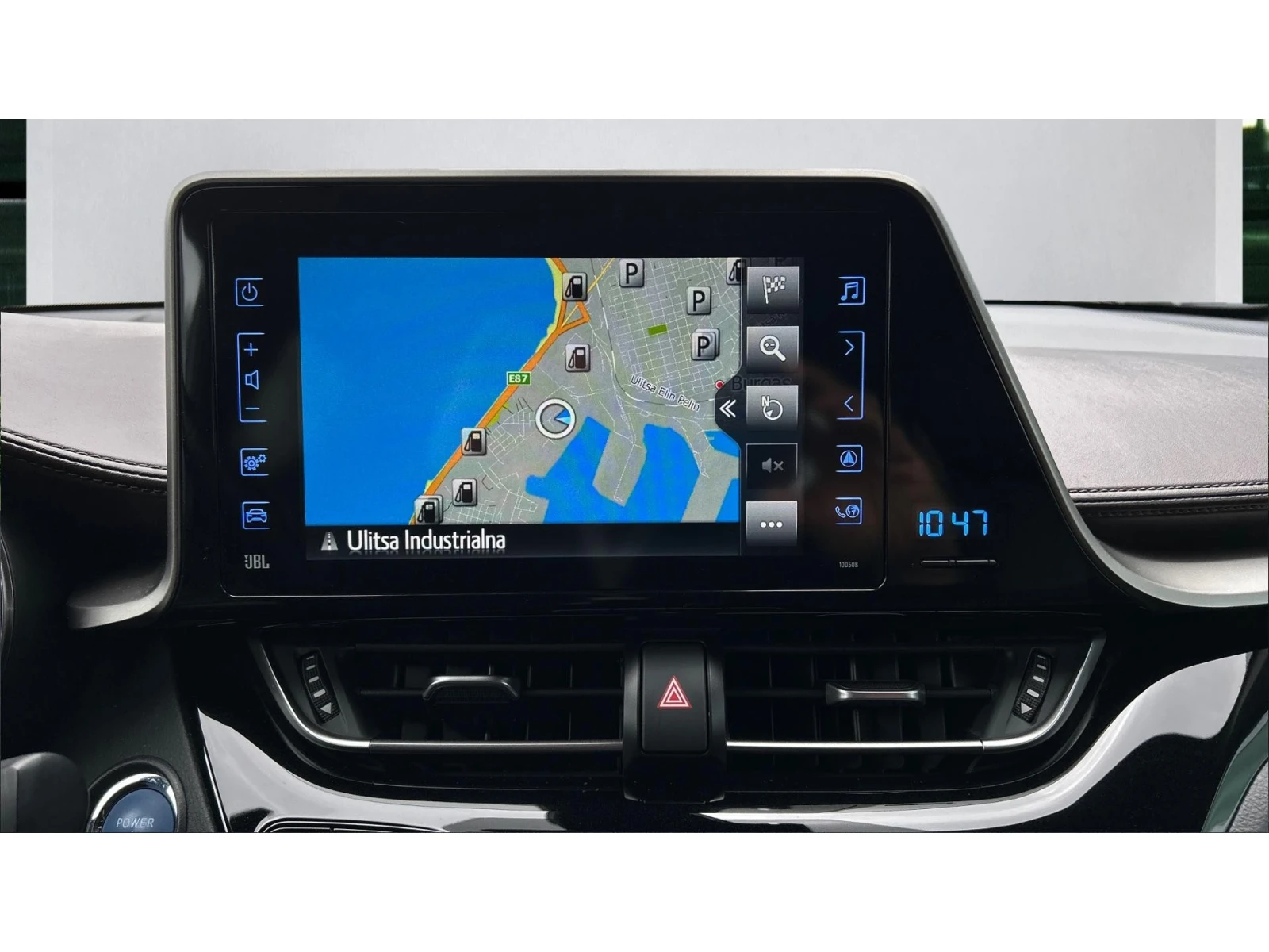 Toyota C-HR Месечна вноска от 190  , снимка 15 - Автомобили и джипове - 54038362