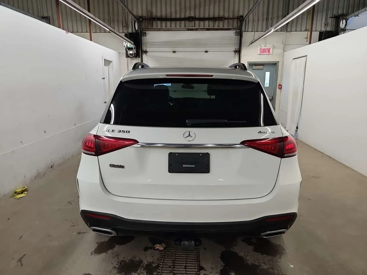 Mercedes-Benz GLE 350 AMG Line * Без инциденти * CARFAX * , снимка 5 - Автомобили и джипове - 54069112