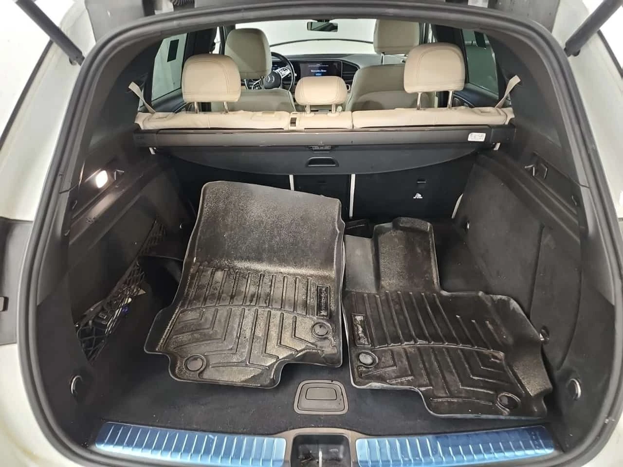 Mercedes-Benz GLE 350 AMG Line * Без инциденти * CARFAX * , снимка 13 - Автомобили и джипове - 54069112