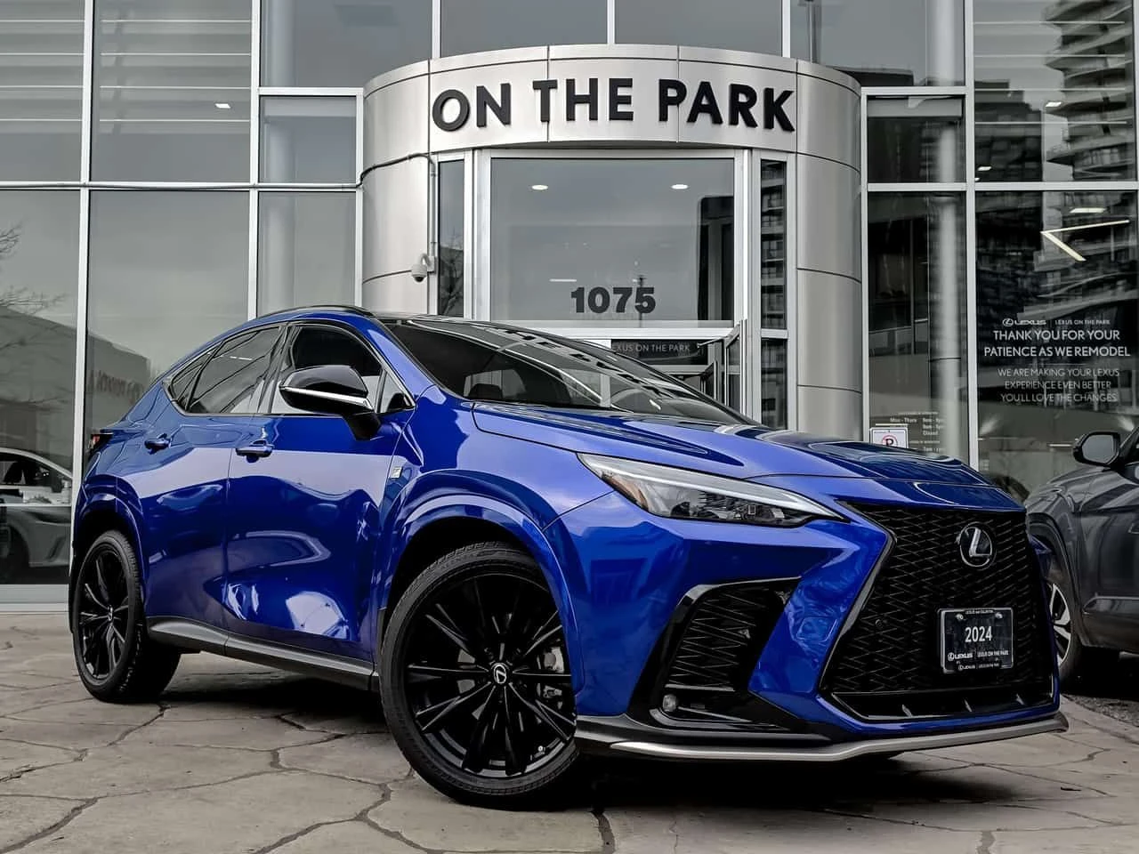 Lexus NX 350 F Sport 2  CARFAX | Auto.bg — изображение 1